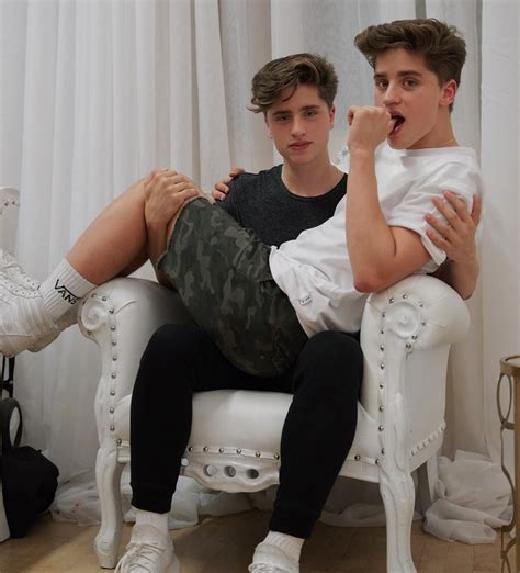 Twink Brothers Gay Porn Videos .